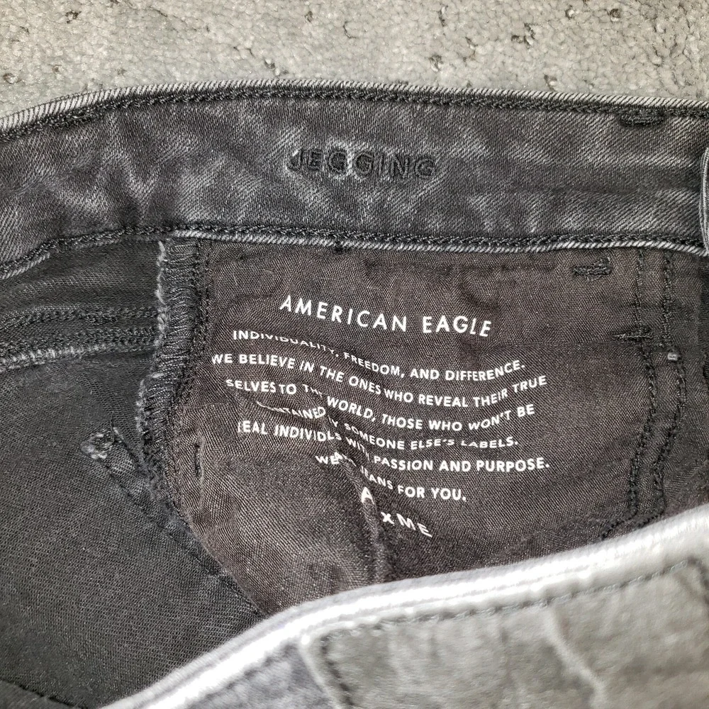 American Eagle Jeans Womens 4 Black Jegging Distressed Next Level‎ Whisker Denim